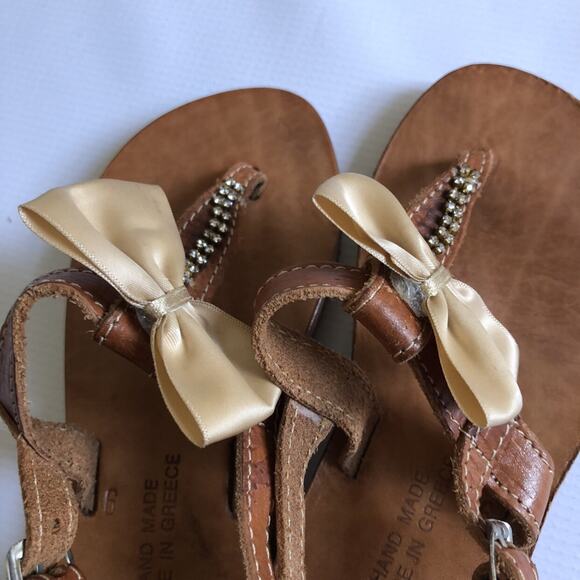 Grecian Handmade Leather Bow Sandals - Picture 6 of 9